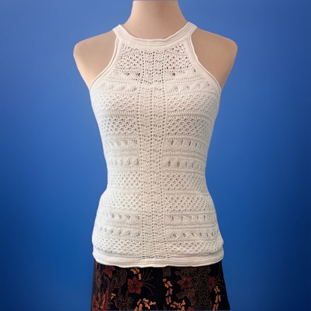 NY & Co Crochet Tank‎ Top Medium White Lined Retro Boho Hippie High Neck Classic